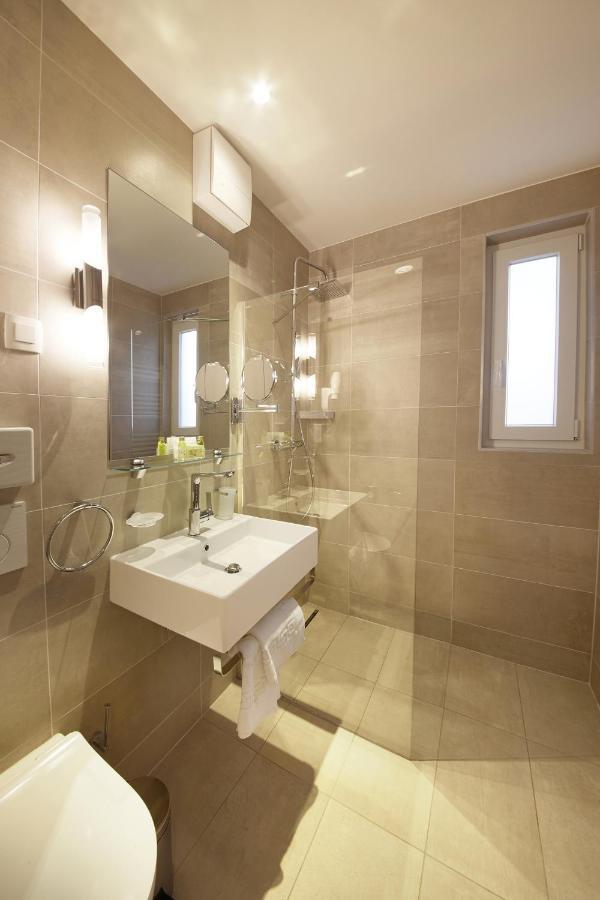 Olive Family Suites - Hotel & Resort Adria アンカラン エクステリア 写真